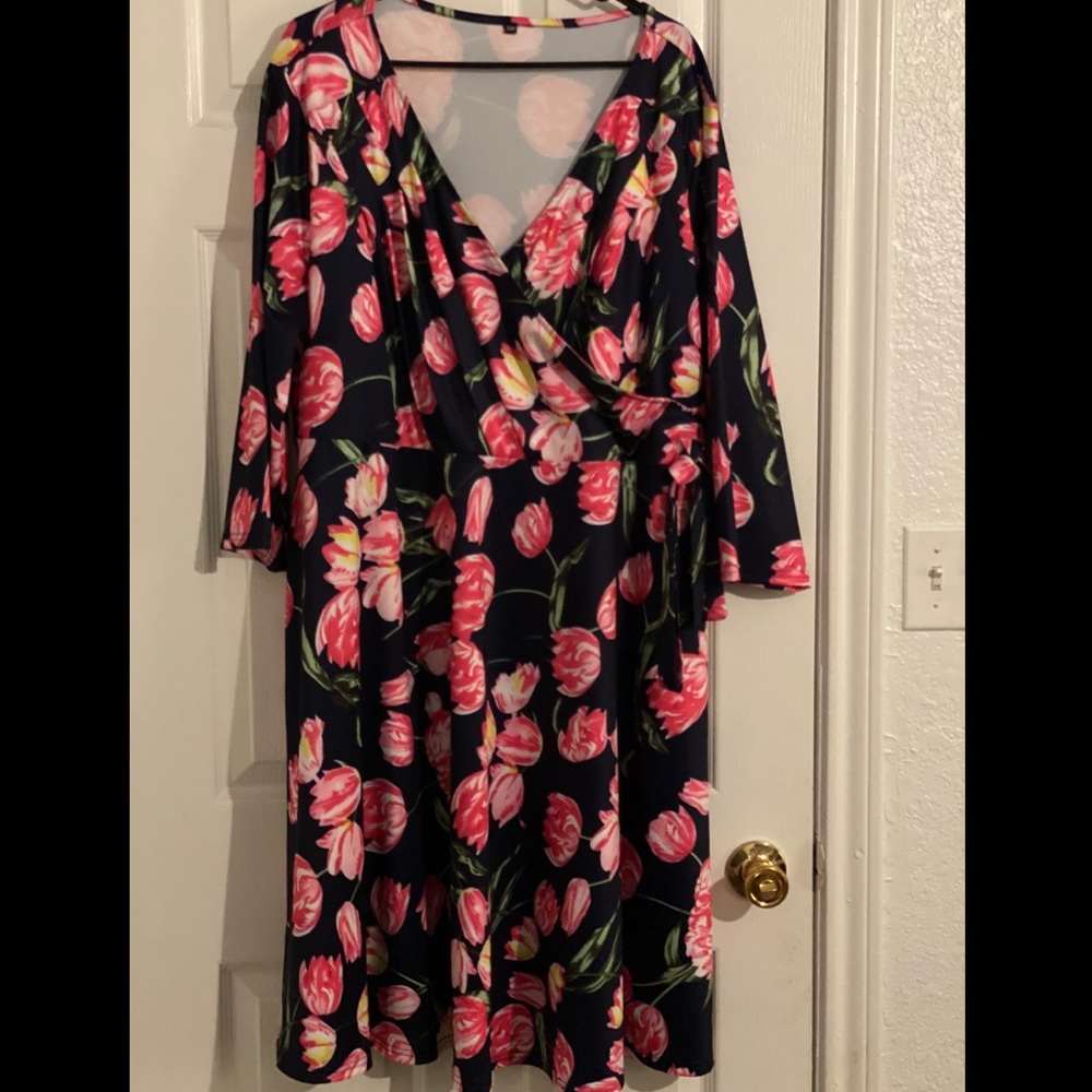 Faux Wrap 3/4 sleeve dress